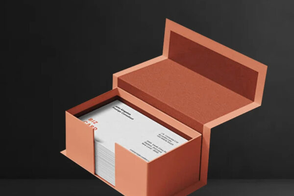 Custom retail boxes