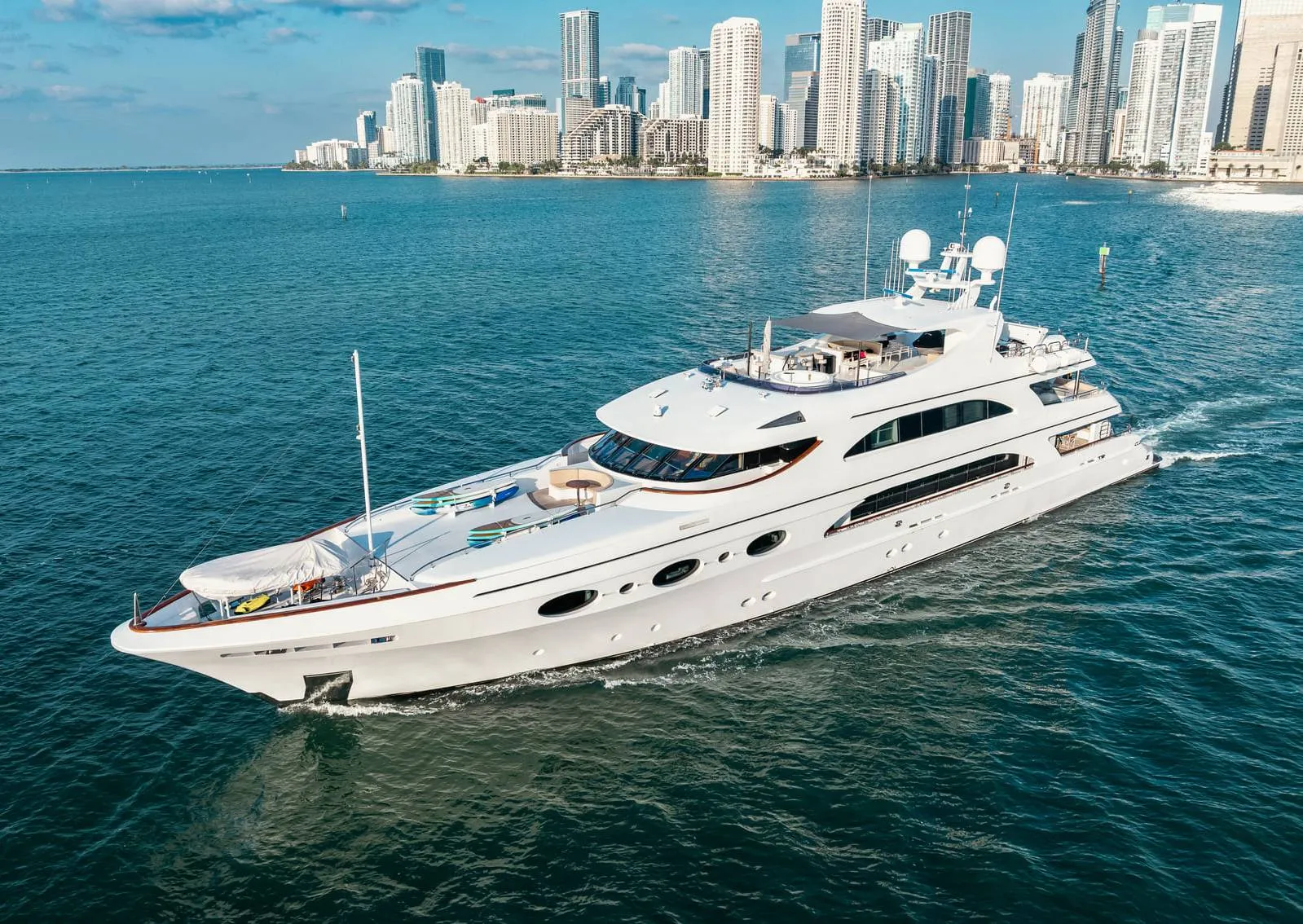 luxury yacht charter maine