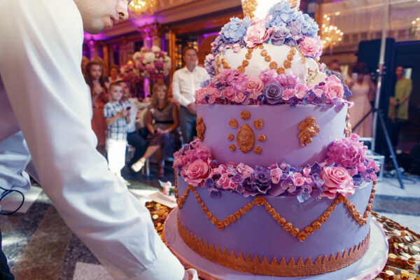 Les tendances wedding cake les plus populaires cette année