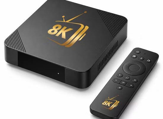 Family enjoying IPTV Norway on a Smart TV with live sports, movies, and streaming entertainment in a modern living room