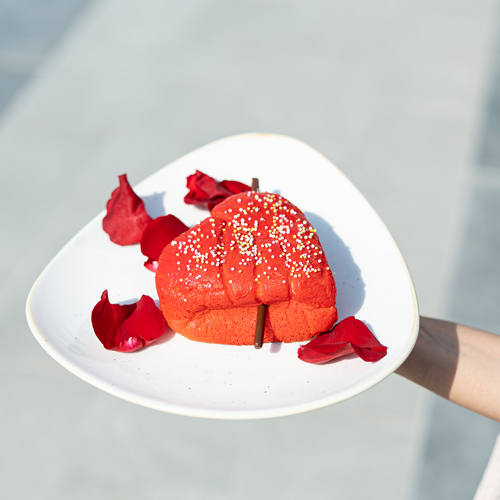 Valentine’s day sweet in UAE