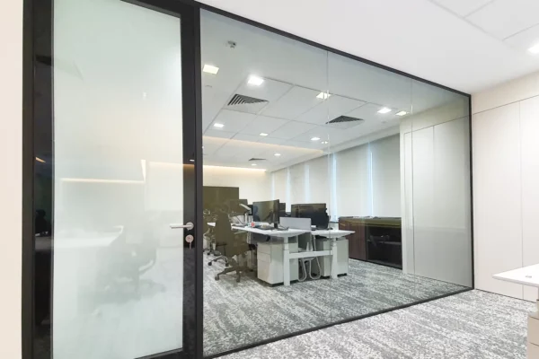 shower glass dubai