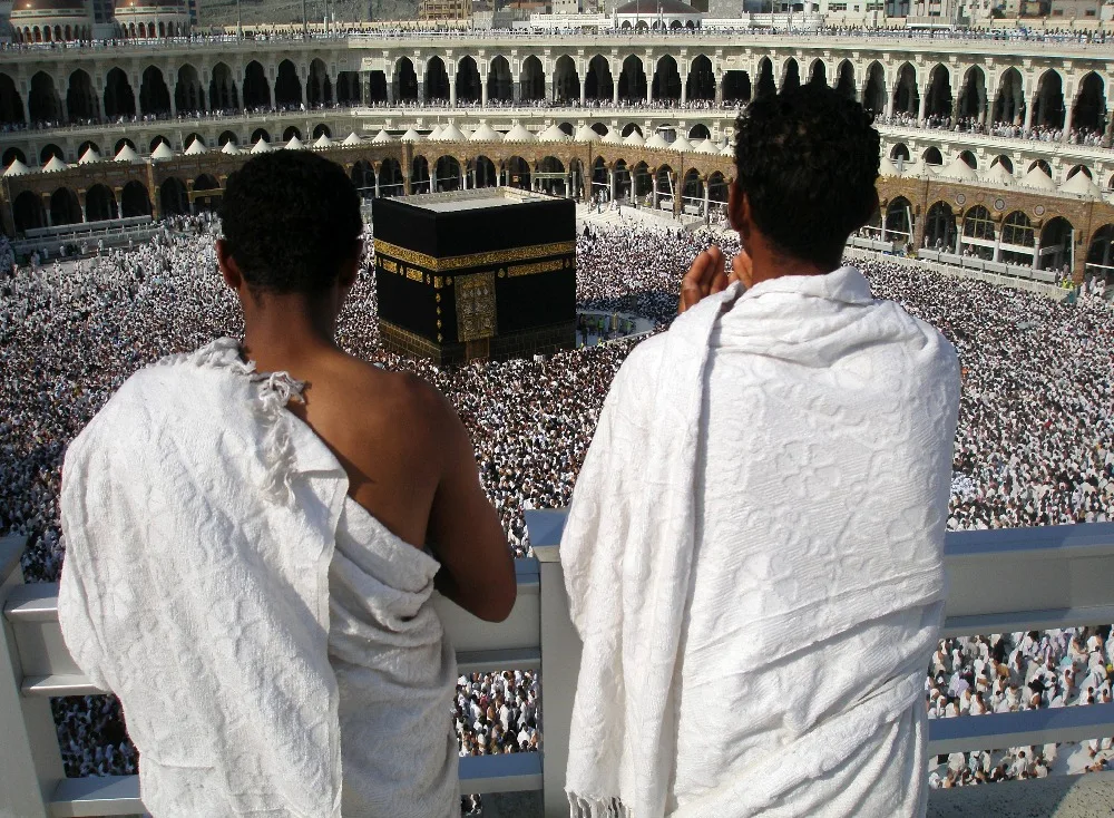 September Umrah Packages offers many advantages, including affordable pricing, comfortable travel conditions, and a more peaceful atmosphere in the holy cities.