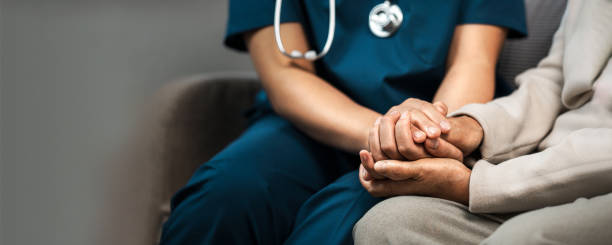How Hospice Home Care Helps Manage Pain and Symptoms Effectively