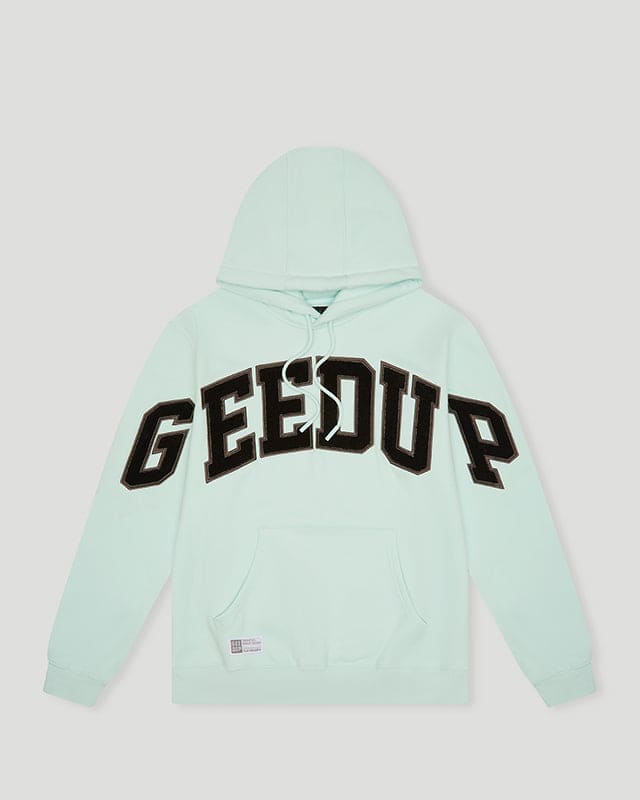The Role of Geedup Social Media: How Digital Platforms Built a Streetwear Movement