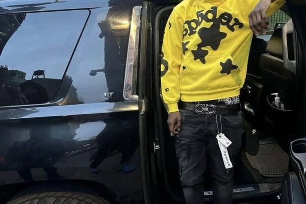 Sp5der Yellow Graphic Hoodie Streetwear Fashion Outfit