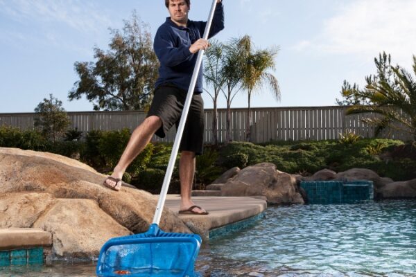 Swimming-Pool-Cleaning-Service-in-Singapore