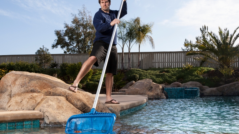 Swimming-Pool-Cleaning-Service-in-Singapore