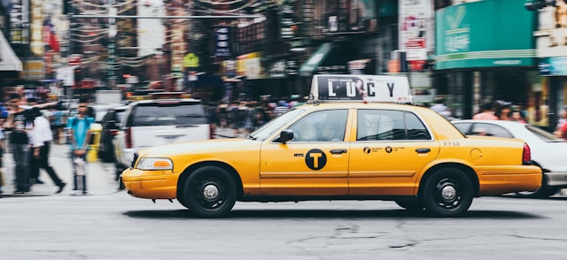 Best Taxi Service in Ahmedabad