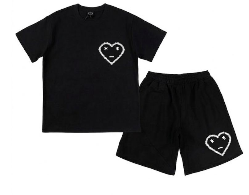 What Makes Carsicko Clothing a Top Choice for Streetwear Fans?