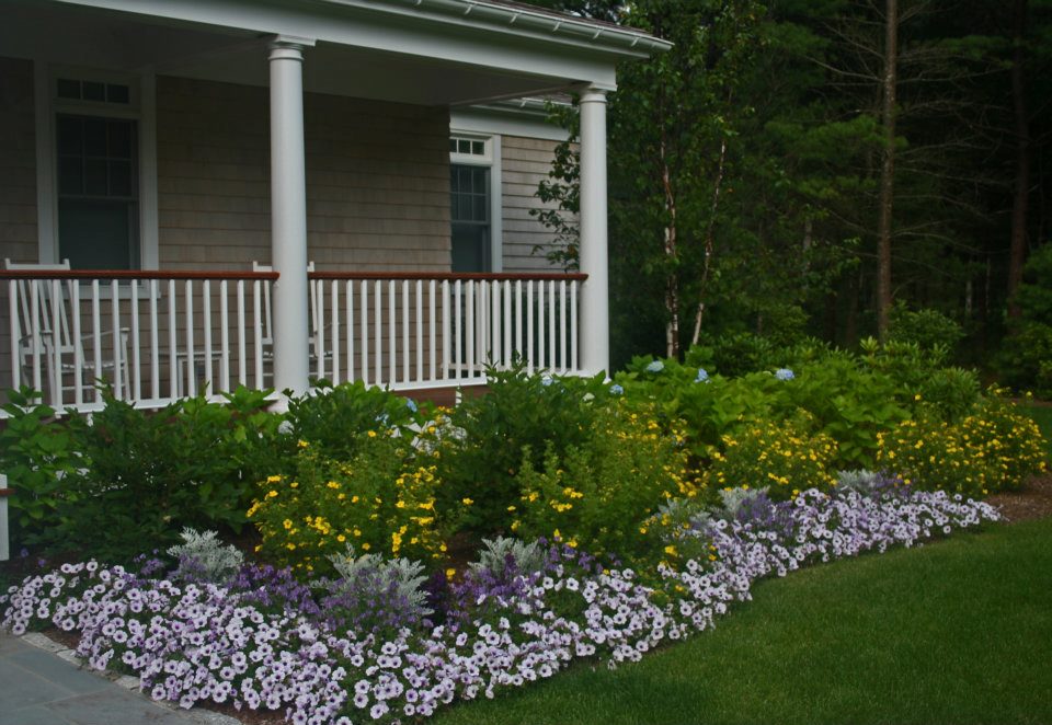 lawn maintenance service south shore