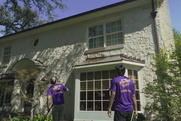 window cleaning service in dallas tx