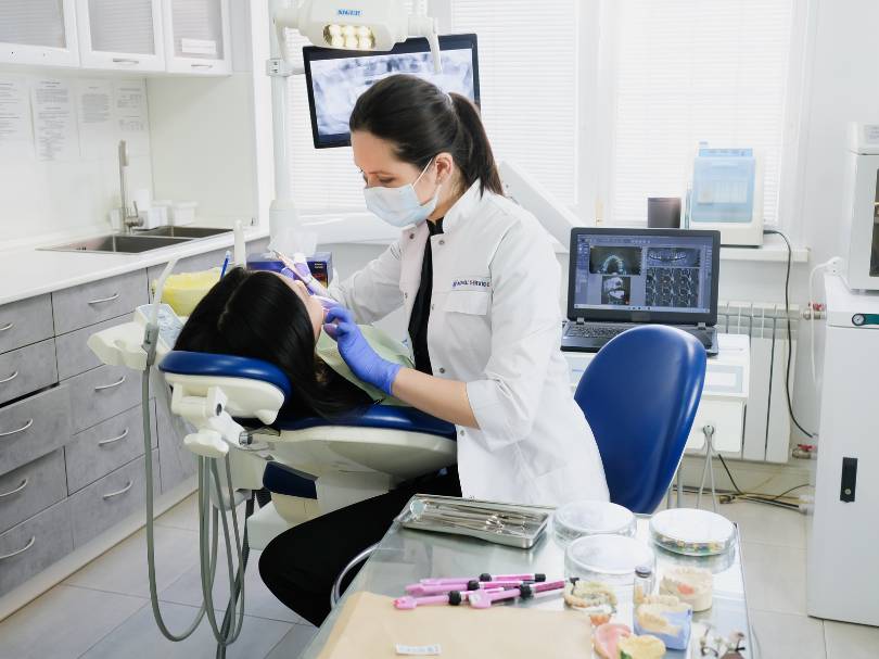 Dentist Jaipur