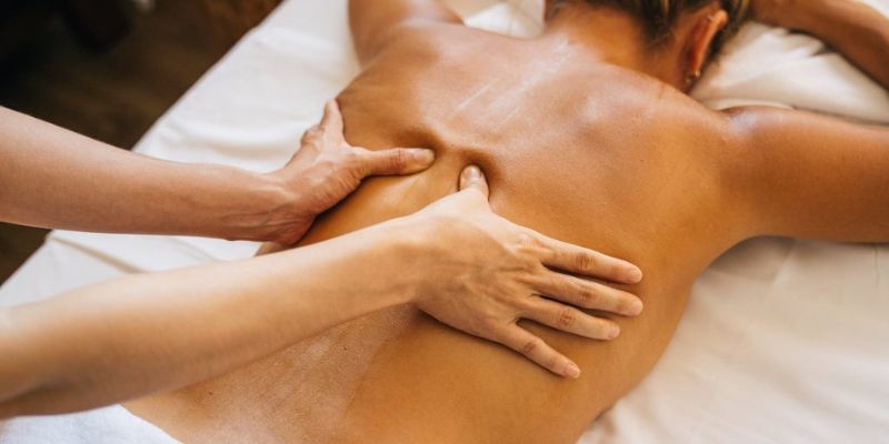 Is Deep Tissue Massage Good for Back Pain and Muscle Recovery
