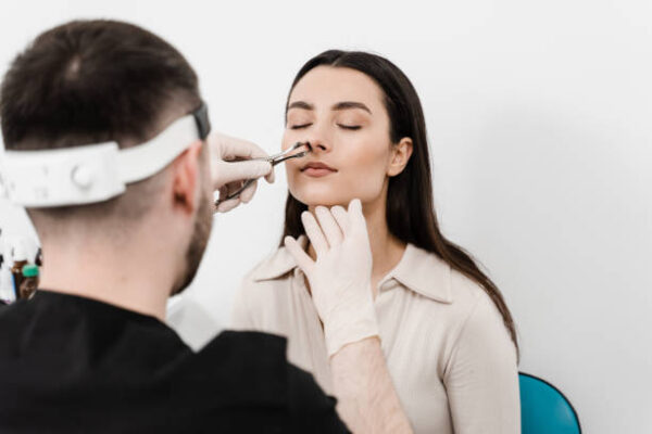The best rhinoplasty surgeon in Riyadh