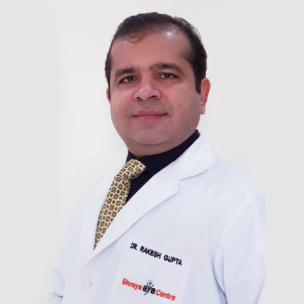 Best Cataract Surgeon in Delhi