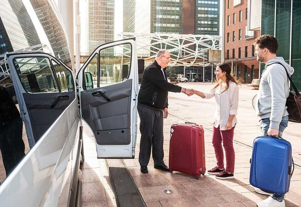 Beaune shuttle to airport