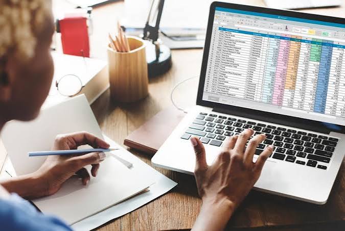 Why Bookkeeping Is Key to Business Valuation in Dubai