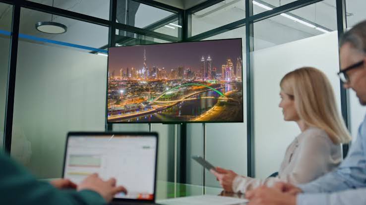 Get Your Business Running in the UAE, Fast!