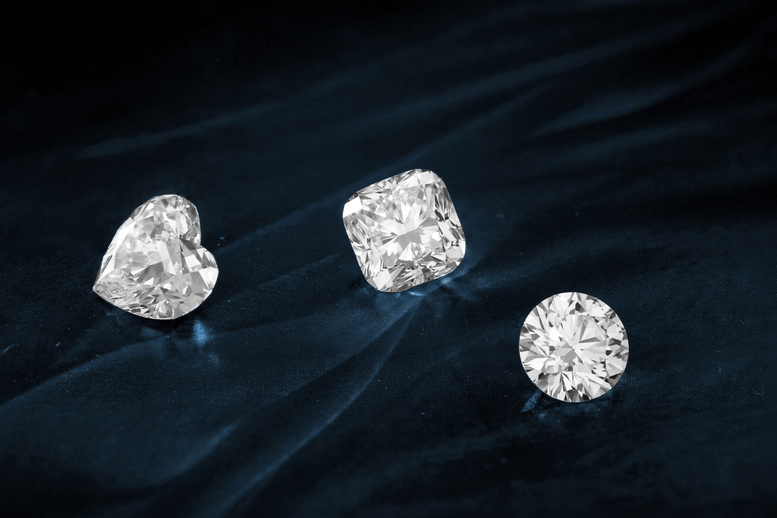 High clarity loose diamond showcasing brilliance and sparkle