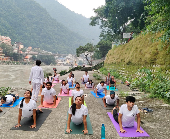 Why 200 Hour Yoga Teacher Training in Rishikesh Is the Perfect Start for Every Yogi